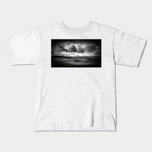 On the Scottish Plains Black and White Kids T-Shirt